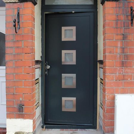 Townhouse Plus @ 282 Walthall Street Crewe Exterior foto